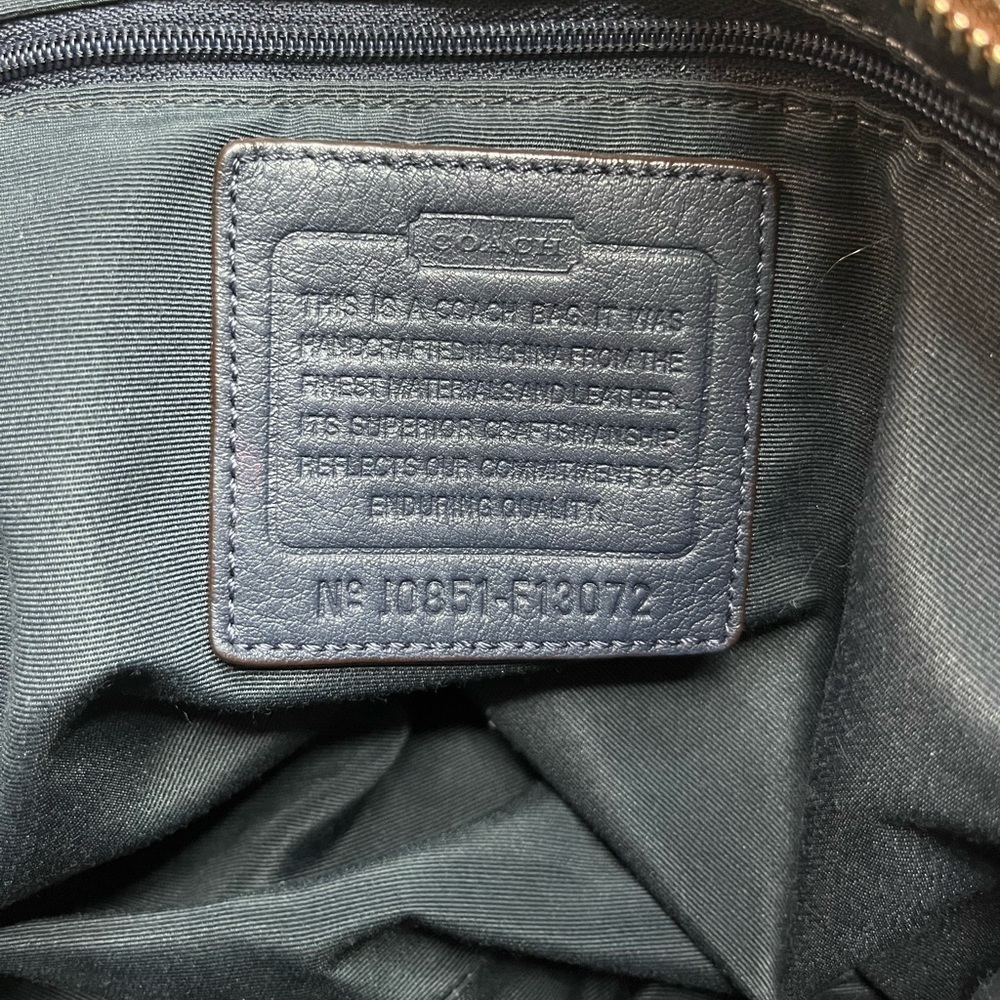 Authentic Coach Signature C Canvas in Brown and Khaki. - Picture 3 of 6
